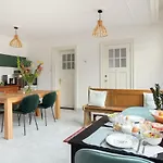 D'ouwe Grutter Bed & Breakfast 3*