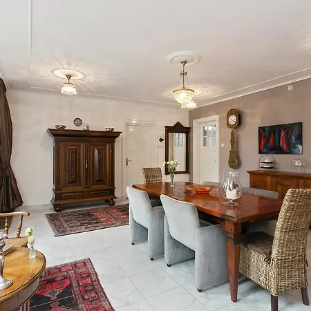 D'ouwe Grutter Bed and Breakfast 3*