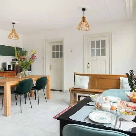 D'ouwe Grutter Alojamento de Acomodação e Pequeno-almoço 3*