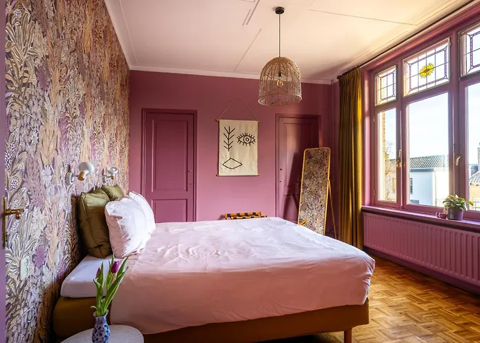 D'ouwe Grutter Bed and Breakfast Wagenberg